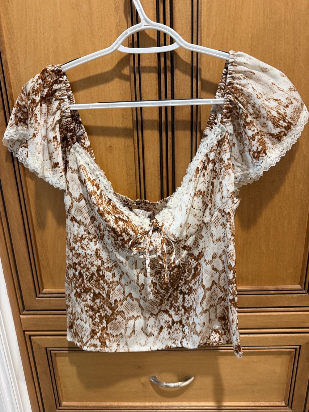 Wayf Cream and Brown Snake-Print Lace Sleeve Top
